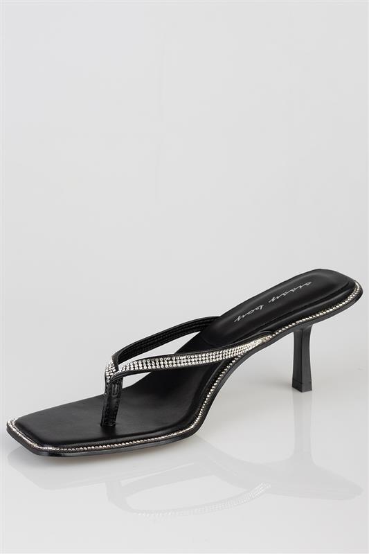 Ari Sandal 
