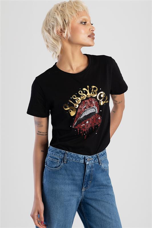LIPS AND DRIPS